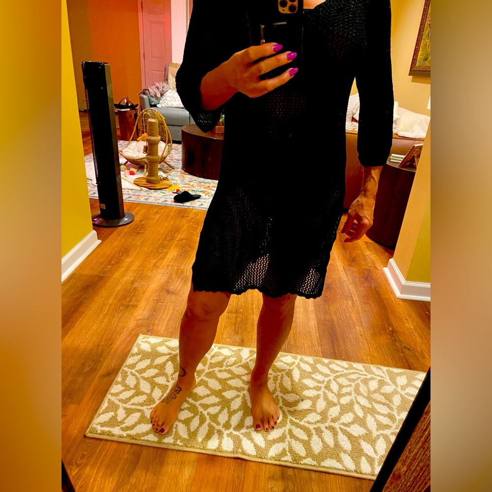 Woman's bathing suit cover up
